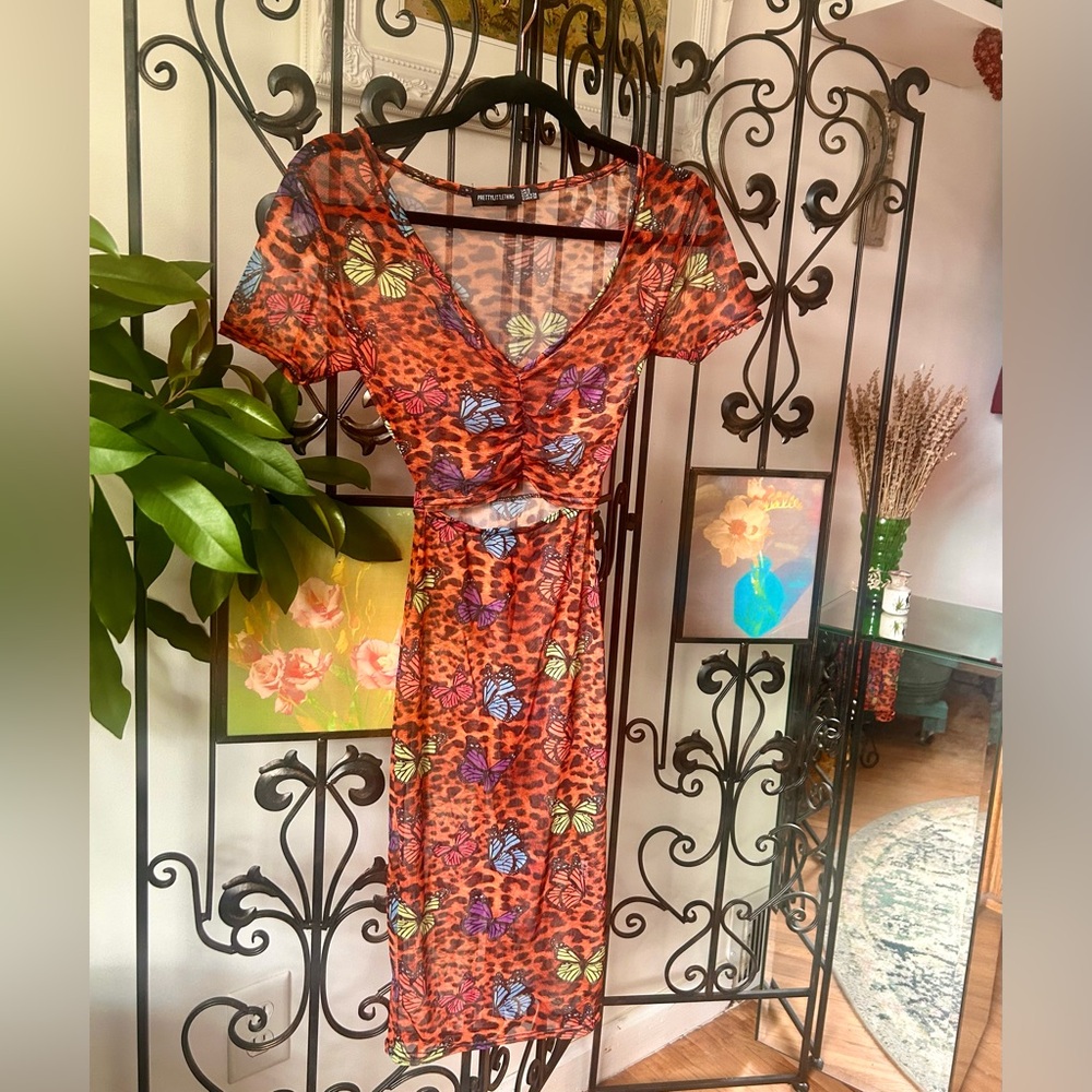 PrettyLittleThing Orange Butterfly Print Midi Dress